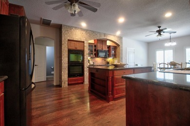 5.92 Acres with large custom home, in-ground pool, guest house - photo 14
