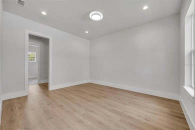 Step into elevated Florida living with this stunning brand-new - photo 21