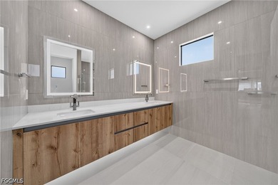 Brand New Modern Luxury in the upscale the Savona neighborhood - photo 22
