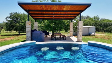 5.92 Acres with large custom home, in-ground pool, guest house - photo 34