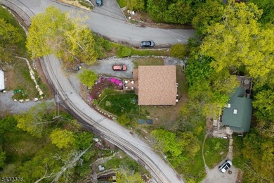 Lakeside Beauty in Highland Lakes. This beautiful lake-style - photo 35