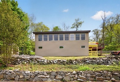 Lakeside Beauty in Highland Lakes. This beautiful lake-style - photo 37