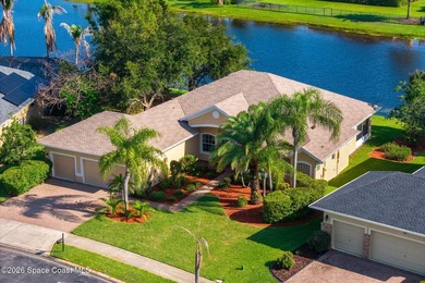 Meticulously maintained 3-bedroom, 2.5-bath home with a - photo 4