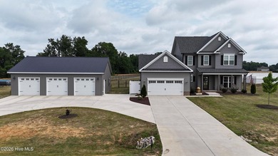 This gorgeous 4-bedroom, 2.5-bath home offers approximately 2 - photo 1