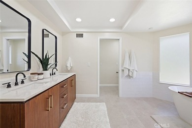 10 Horseshoe - photo 41