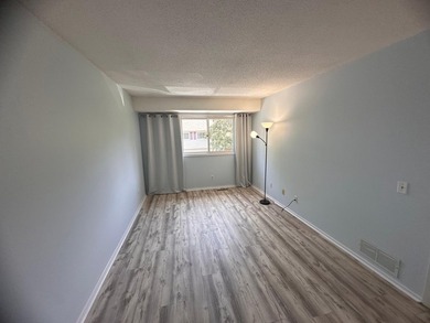 Woodpark 3 bedroom 2 bath Townhome light and airy. Many updates - photo 14