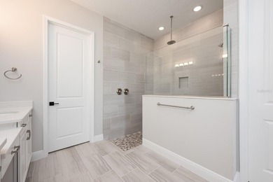 Ask about a lender provided RATE BUY-DOWN CREDIT on this home / - photo 15