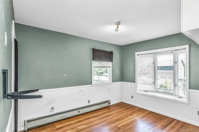 WELL LOVED AND READY FOR REFRESHING. 4 BR, 2 BATH, LR, DINING - photo 17