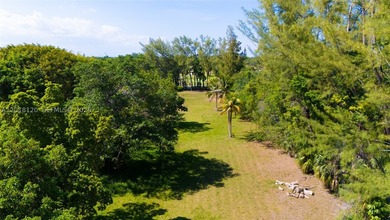 Rare opportunity to build a luxury custom estate in one of - photo 25