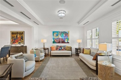 Steps from the boutique shopping and dining of Crayton Cove and - photo 6