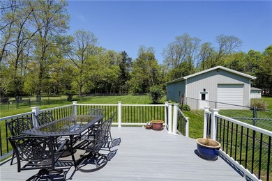 Welcome to this serene and private setting on 1.23 acres backing - photo 9