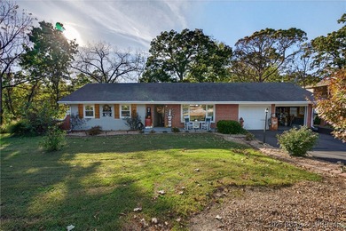 Lake of the Ozarks Home For Sale in Warsaw Missouri