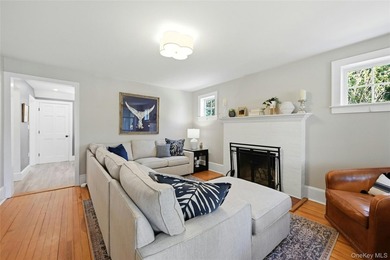 From the moment you arrive, the classic Colonial charm draws you - photo 7