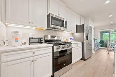 Experience coastal luxury at its finest within this Turn-key - photo 13
