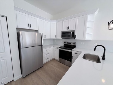 PRICE ADJUSTED - Stunning new construction waterfront duplex in - photo 14