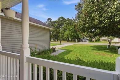 Impeccable charm and effortless one-level living come together - photo 4