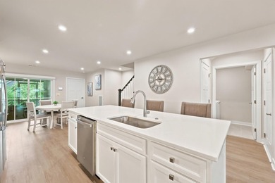 Experience coastal luxury at its finest within this Turn-key - photo 16