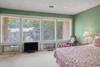 Expanded open floor plan.....This 3 bedroom 2.5 bath townhome is - photo 25