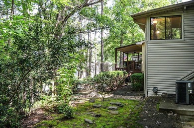 Expanded open floor plan.....This 3 bedroom 2.5 bath townhome is - photo 33
