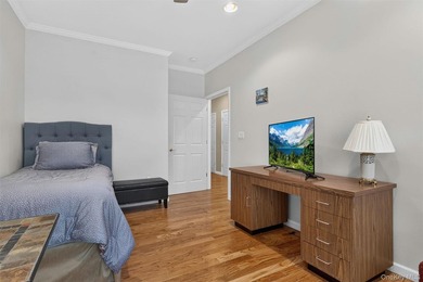 The BEST unit in Stoneleigh Woods is a bright, first floor end - photo 38
