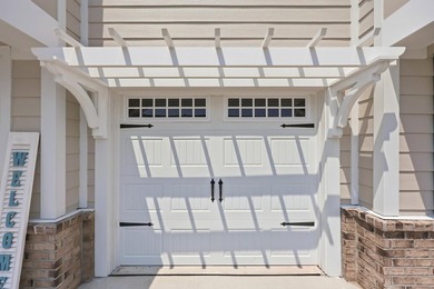 Experience coastal luxury at its finest within this Turn-key - photo 39