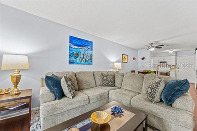 Turnkey, fully furnished second-floor 2-bedroom, 2-bath villa in - photo 12