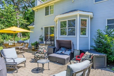 This 3,550 square foot Victorian home in Wading River, New York - photo 12