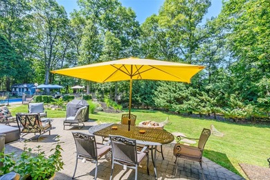 This 3,550 square foot Victorian home in Wading River, New York - photo 13