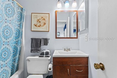 Turnkey, fully furnished second-floor 2-bedroom, 2-bath villa in - photo 17