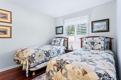 Turnkey, fully furnished second-floor 2-bedroom, 2-bath villa in - photo 19