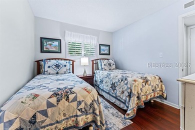 Turnkey, fully furnished second-floor 2-bedroom, 2-bath villa in - photo 20
