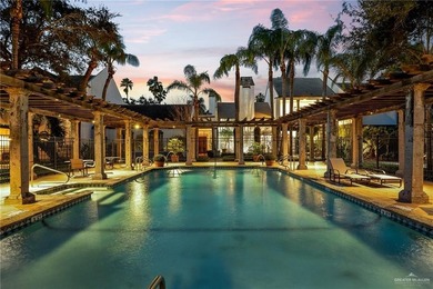 Reminiscent Of Homes In San Antonio, This Exquisite Townhome - photo 45