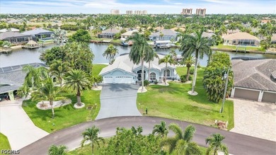 Stunning Southwest Cape Coral Gulf Access home on an oversized - photo 47