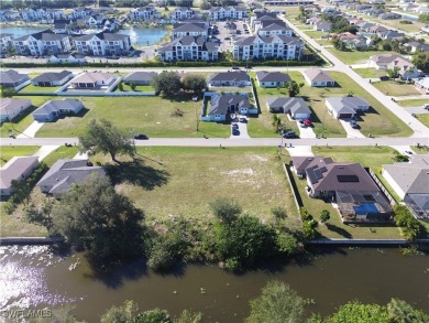 Exceptional Waterfront Lot! Rare opportunity to own a stunning - photo 11