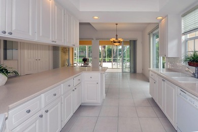 Welcome to luxury living in the prestigious Magnolia Bay - photo 14