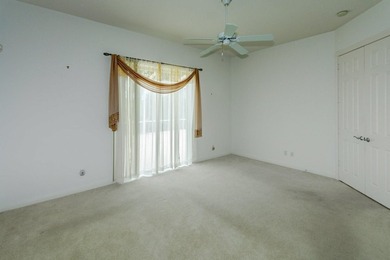Welcome to luxury living in the prestigious Magnolia Bay - photo 16