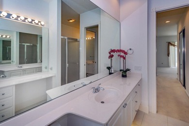 Welcome to luxury living in the prestigious Magnolia Bay - photo 21