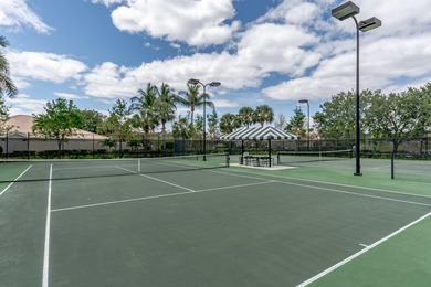 Welcome to luxury living in the prestigious Magnolia Bay - photo 50