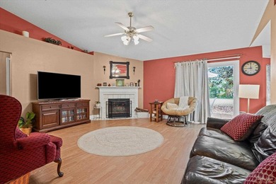 Welcome home to this well-maintained brick residence offering - photo 8