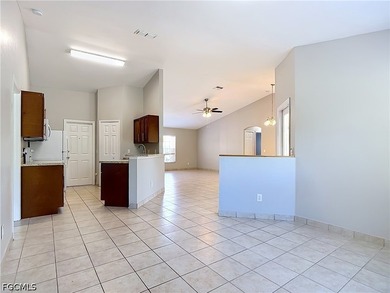Welcome home to this well maintained 3 bedroom, 2 bath home - photo 20