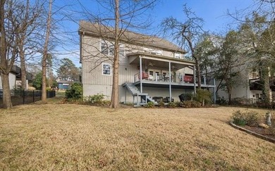 Welcome to this fabulous WATERFRONT home, that offers an - photo 33