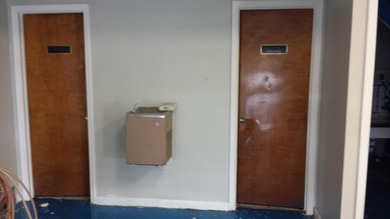 PRIME LOCATION FOR A INDUSTRIAL AND/OR MANUFACTING BUSINESS! - photo 10