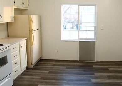 Rare opportunity under $75,000! This updated 3-bedroom, 2-bath - photo 7