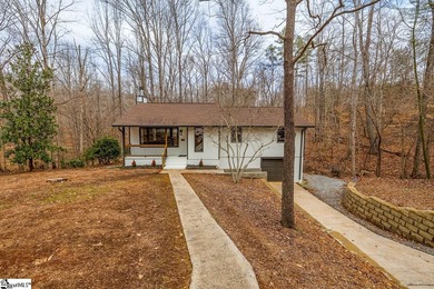 Lake Home For Sale in Westminster, South Carolina