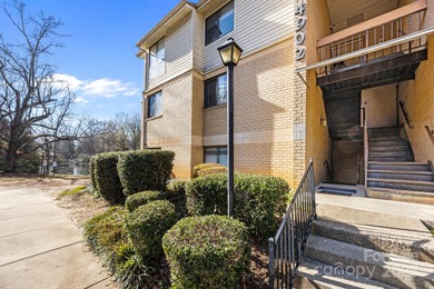 (private lake, pond, coastal) Condo For Sale in Charlotte North Carolina