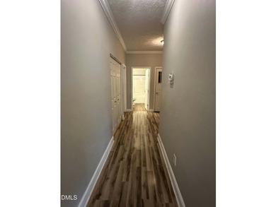 Welcome to 121 Santee Drive in the gated Lake Royale community! - photo 13