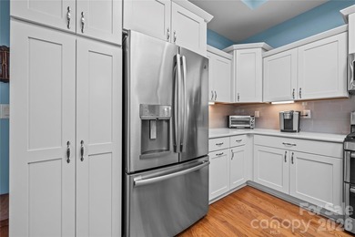 Welcome to this beautiful ranch home with a fully finished - photo 15
