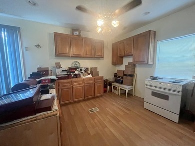 This is a GREAT opportunity to buy a detached, single-family - photo 15