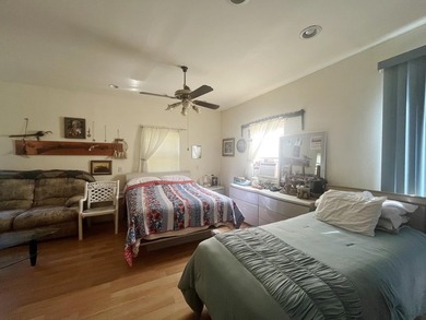 This is a GREAT opportunity to buy a detached, single-family - photo 16