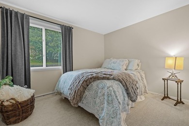 Beautifully updated 3BR/2BA first-floor condo in the rarely - photo 16